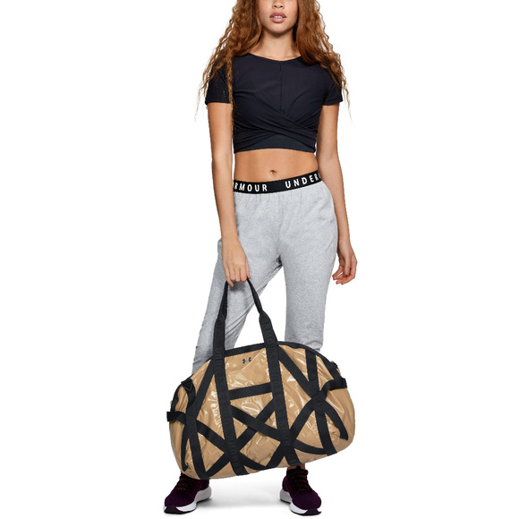 Under Armour Handbags - 🆕️ Under Armour Beltway Gym Bag